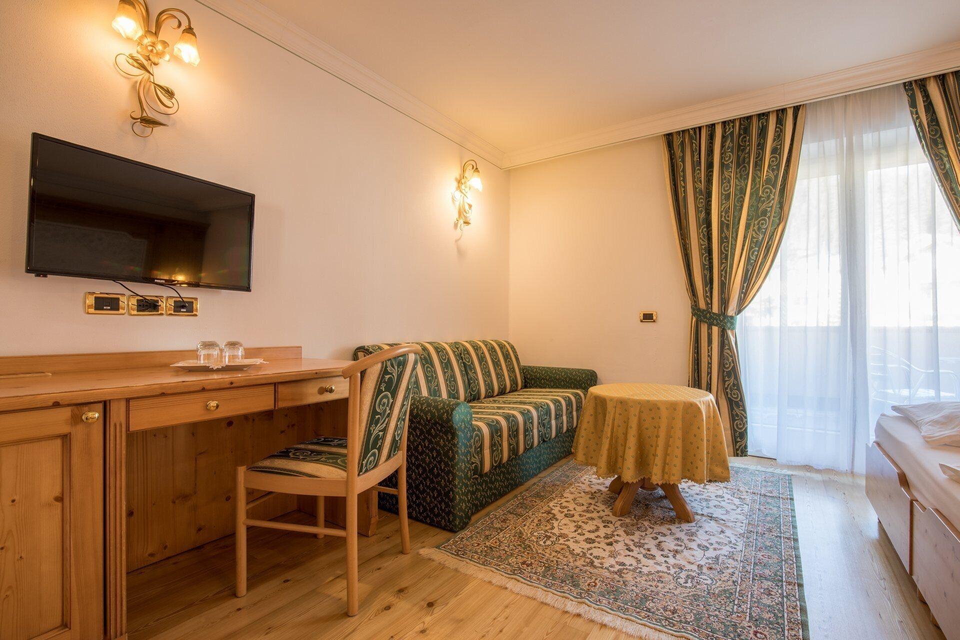 Hotel Chalet All'Imperatore มาดอนนาดีกัมปิโญ ภายนอก รูปภาพ